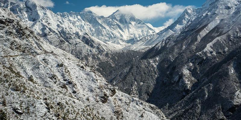 区块链技术如何重塑跨境支付与供应链金融：股票与债券投资的新机遇