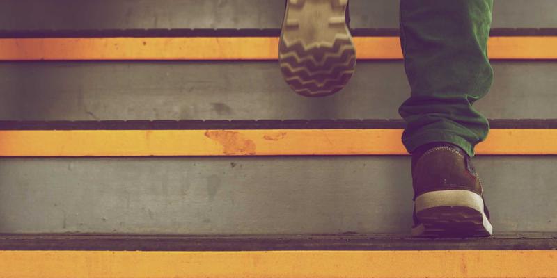 股票、债券与资产配置：构建稳健投资组合的三大支柱